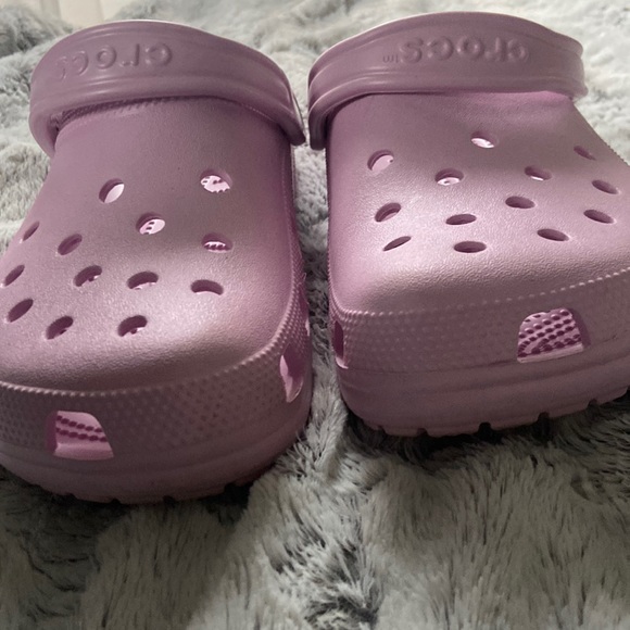 Lavender womens crocs <3 - Picture 1 of 1